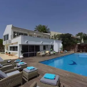 Villa With Heated Pool And Jacuzzi Sea View 300m Front Of The Beach, Eilat